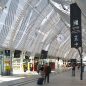 Gare de Montpellier Saint-Roch, le hall (sept. 2014)